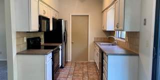 Elegant and Spacious Home! Gallery 6