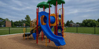 Crestview at Louisville Apartments Gallery 28
