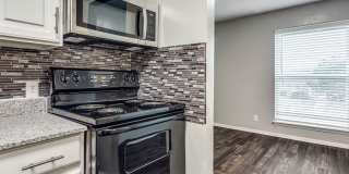 Fleetwood Apartment Homes Gallery 36