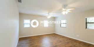 9933 Lake Drive Gallery 7