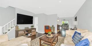 37 Troy Lane Gallery 9