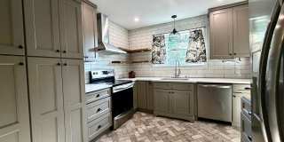 Charming 3BR House in Jacksonville Gallery 7