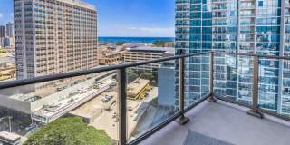 Sky Ala Moana #1701: Spacious Condo w/ Ocean Views Gallery 13