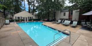 Elegant Colonial Style 2 Bedroom 2 and a half Bathroom Townhome in Little Rock Gallery 42