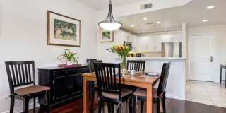 2 bd/ 2 bth Top Floor Corner Unit with Premium Upgrades & Resort Style Amenities Gallery 9