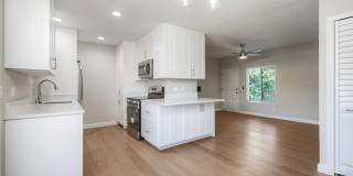 2Bed/2Bath Condo near Downtown San Diego!~ 2538 C St. #7 Gallery 6