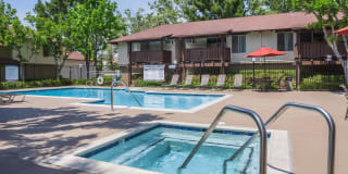 Country Hills Apartment Homes Gallery 6