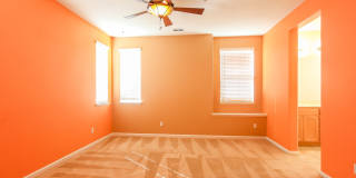 Beautiful and Spacious 3BR 2.5BA Single Family Home Gallery 11