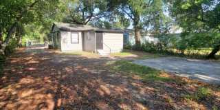 Cute & Cozy 2 Bedroom Cottage in Tampa $1550 Move in July 1 2026 Gallery 5