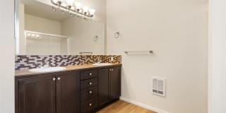 Creekside Apartments Gallery 5