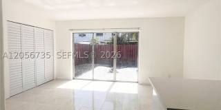 3770 SW 59th Ter Gallery 2