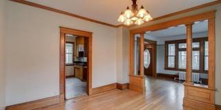 Charming 4 Bedroom/1.5 Bath Home for Rent Gallery 14