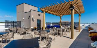 Creekline at Fairfield Gallery 17