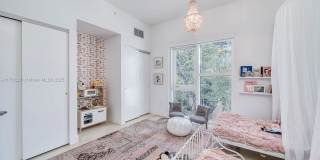 455 Northeast 39th Street Gallery 21