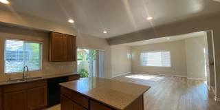 Rare Liberty Lake Townhome in Rocky Hill – 3 Bed, 2.5 Bath End Unit Available July 15th Gallery 12
