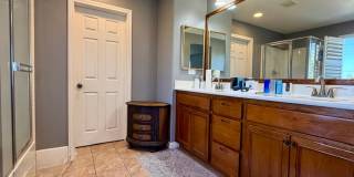 2297 Treetop Lane Gallery 20