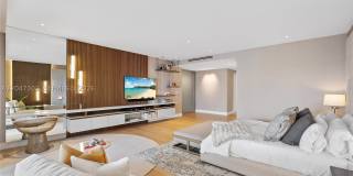 5242 Fisher Island Dr Gallery 40