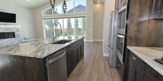Alluring Beach-Style Home Nestled in SE Boise Gallery 13