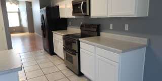 5 bedroom 3 bath Gallery 44