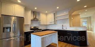 427 North College Avenue Gallery 6