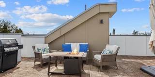 Greenwood Townhome Gallery 26