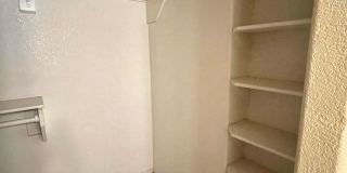 Pool Home in Victoria Meadows Gallery 23