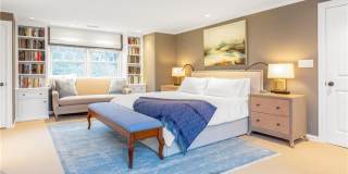 6 Searles Road Gallery 21