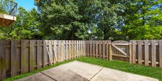 Colonial Square Gallery 5