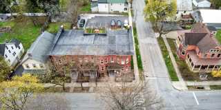 194 Grand Avenue Gallery 28