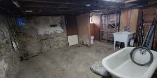 *Spacious 2BD/1BA Single-Family Home Available in Oakland* Gallery 29