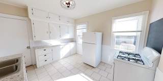279 Pearl St | Single Family Home | 2 bd/1.5 ba | Office | Laundry Hookups | Off Street Parking | Complete Renovation | Pearl/Meigs/Monroe Area 279 Pearl St | Single Family Home | 2 bd/1.5 ba | Office | Laundry Hookups | Off Street Parking | Complete Renovation | Pearl/Meigs/Monroe Area Gallery 6