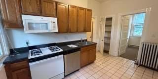 319 N Pinckney - Unit 1 Gallery 5