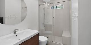 NEW HOUSE 1/1 with side patio and modern finishings! Gallery 16