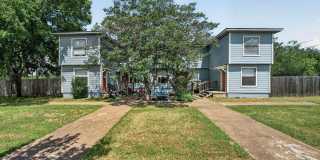 Spacious 4-Bedroom Home with Brand-New Flooring + 2 Weeks FREE in Lago Vista! Gallery 1
