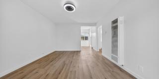 1600 W. 5th St. Gallery 16