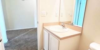 Like New 3/2 Northside home Gallery 11