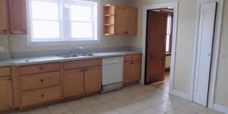 328 Green Bay Road Gallery 4