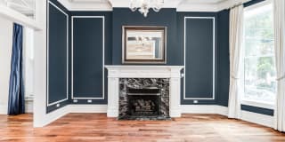 118 West Chestnut Street Gallery 13
