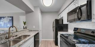 The District Gallery 13