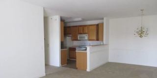 Room in 3 Bedroom Townhome at Hyde Glen Ct Room in 3 Bedroom Townhome at Hyde Glen Ct Gallery 3