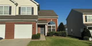 12069 Stratfield Place Circle Gallery 1