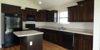 Charming 3-Bedroom Home Gallery 14
