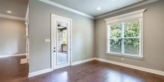 9009 East Woodruff Avenue Gallery 11
