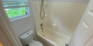 Beautiful & Spacious 3 Bedroom, 2.5 Bathroom Hayward Home – Prime Residential Location W Laundry, Backyard & Two Car Garage Gallery 22