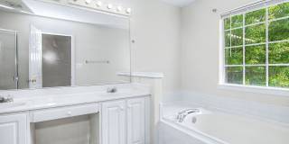 45527 GRAND CENTRAL Square Gallery 21