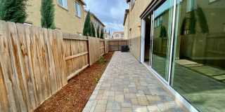 SPACIOUS 3 BED, 2.5 BATHS, 2 CAR GARAGE WITH LARGE BACKYARD ON A CUL-DE-SAC Gallery 9