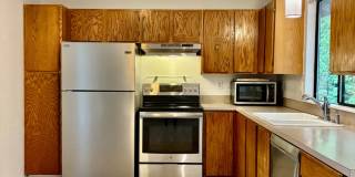 3 Bed / 2 Bath Kirkland-Finn Hill rambler $2,995/month Gallery 4