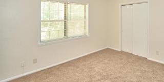 840 BEACON PARKWAY Gallery 11