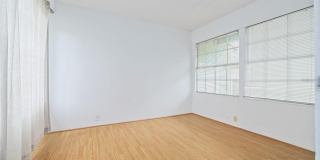 3818 W EUCLID AVENUE Gallery 18