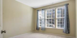 Spacious 3 Bedroom 3.5 Bathroom Townhome in Newport News Gallery 7